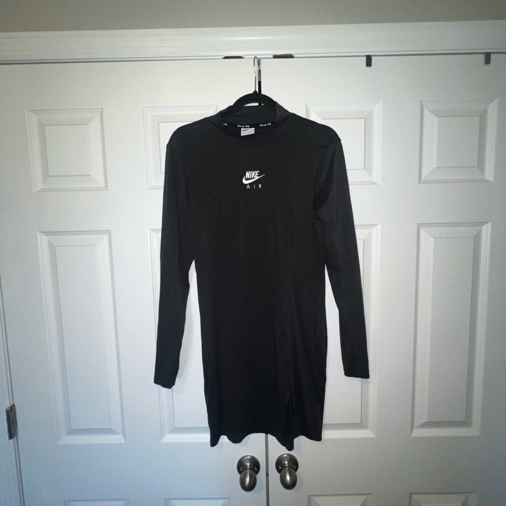 Nike black long sleeve dress
